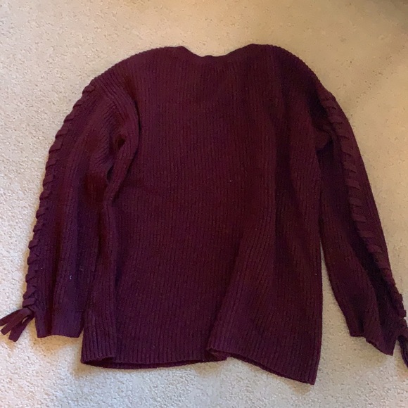 Sweater- AEO - Picture 2 of 2